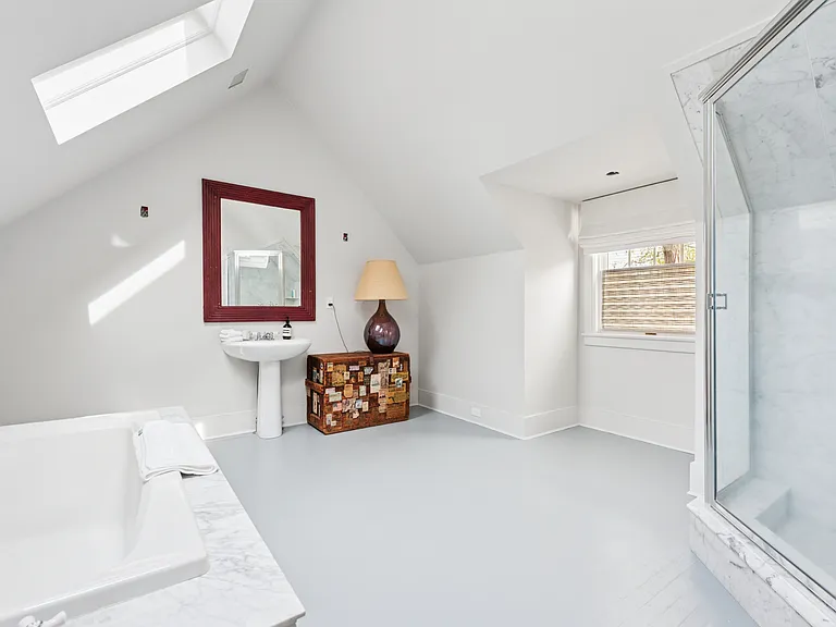 63 Glover St — Photo 24