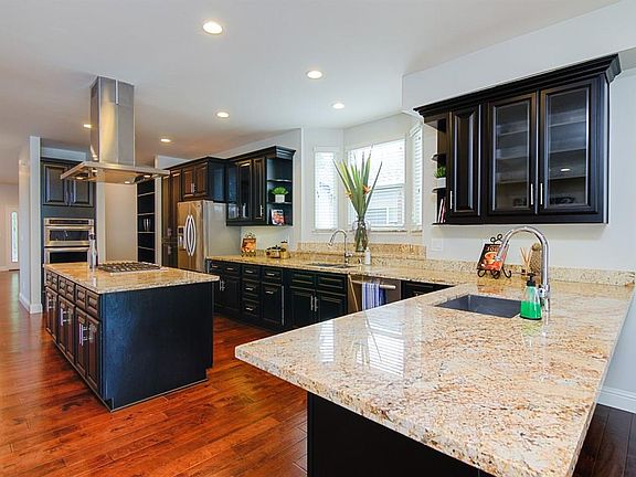 5th image of 1039 Clintonia Ave