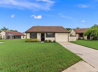 2265 SE Brekenridge Cir, Port Saint Lucie, FL 34952