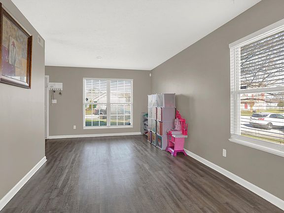5th image of 7031 Red Lake Ct