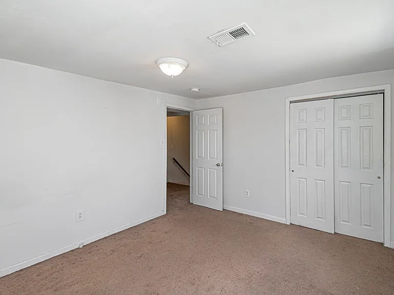 2100 St. Albans St — Photo 15