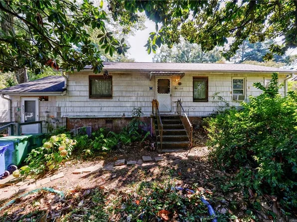 739 Scott Cir, Decatur, GA 30033