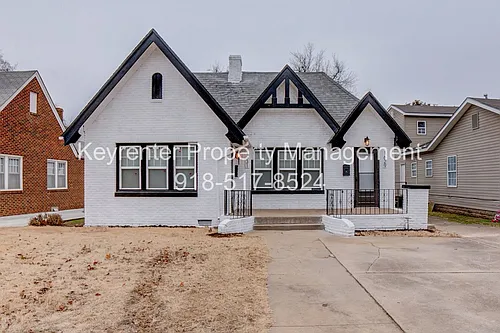 North Denver Avenue - 1629/1631 Photo 1