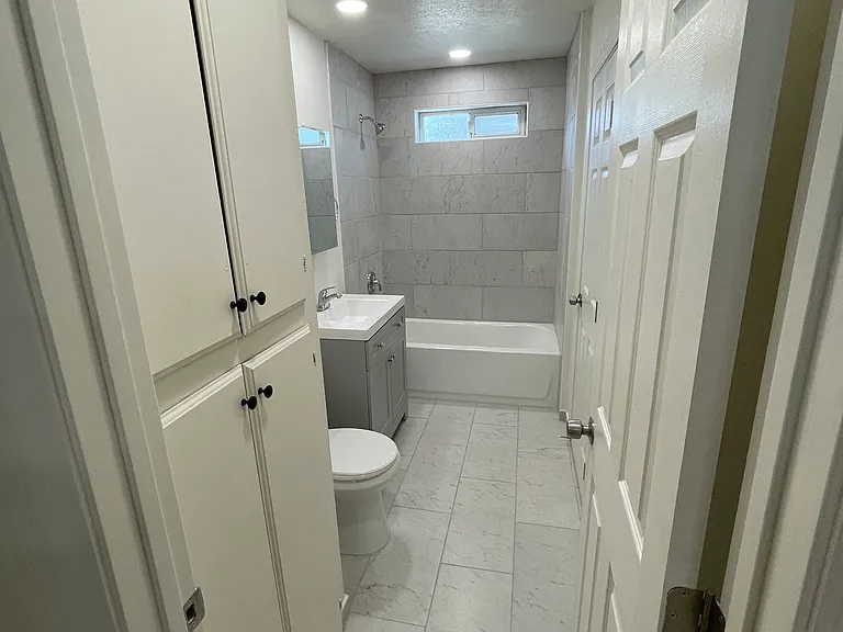 4009 Lake Isabella Blvd #3 — Photo 6