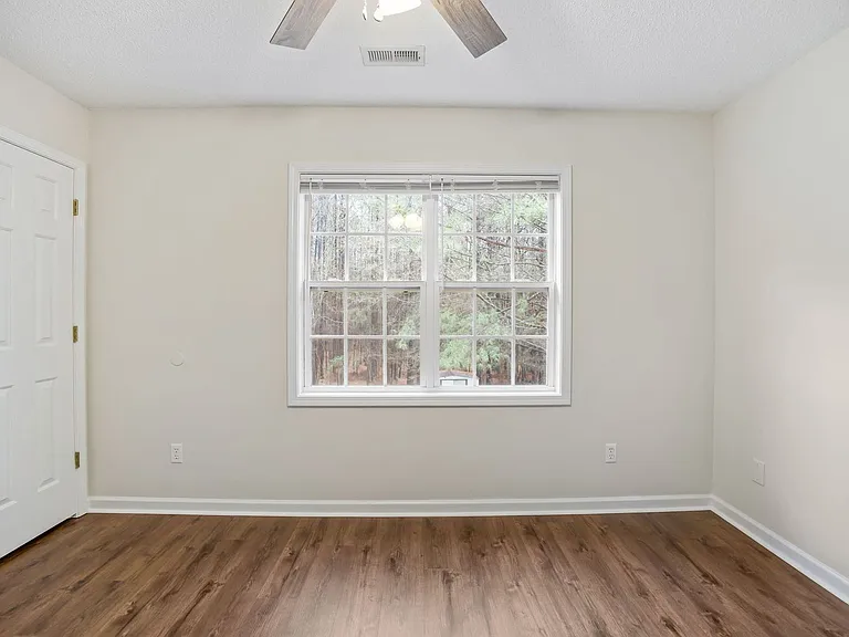 180 Park Place Dr — Photo 17
