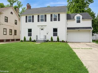 2188 N Taylor Rd, Cleveland Heights, OH 44112