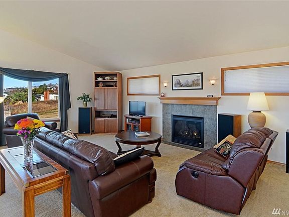 3rd image of 37739 Vista Key Dr NE