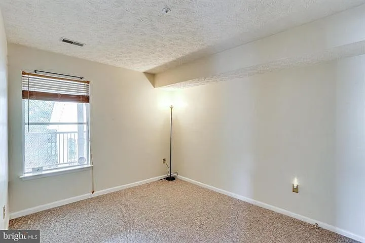 15602 Everglade Ln #301 — Photo 13