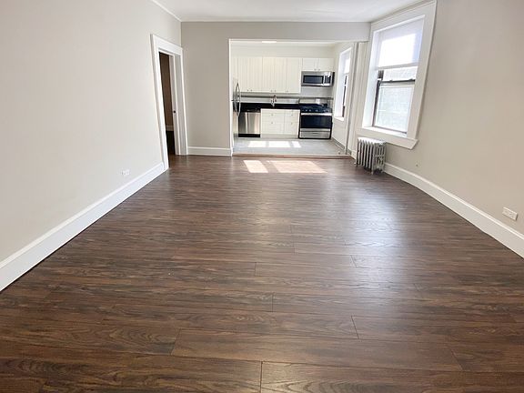 5th image of 24-03 41st Ave #401