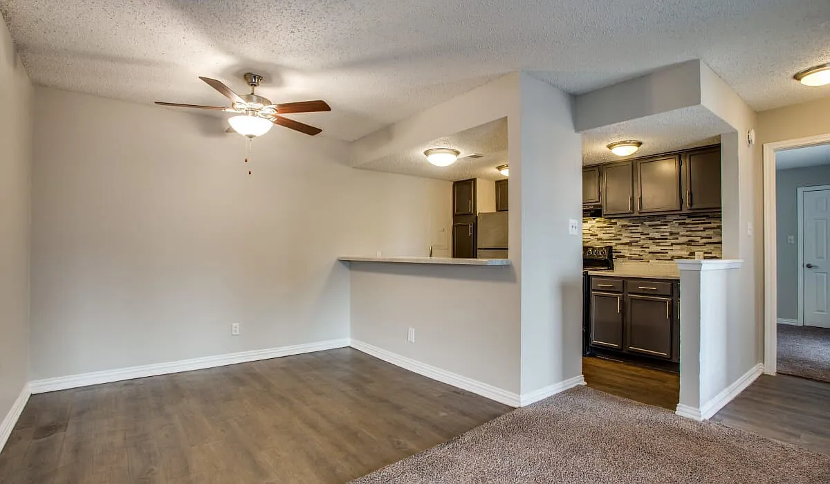 Decker Apartment Homes — Photo 4