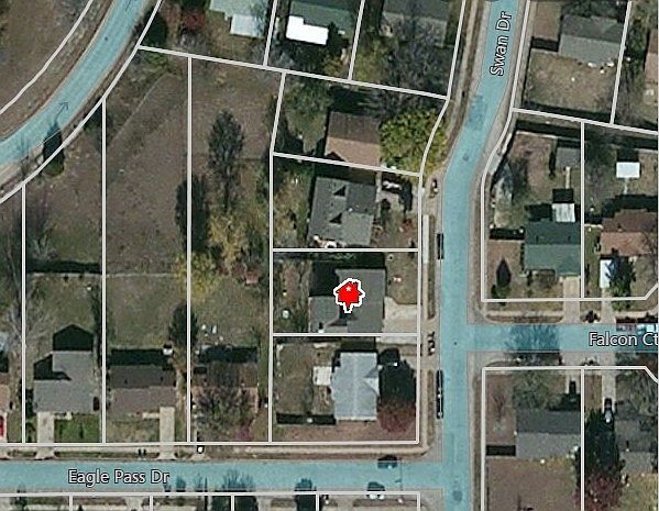 1st image of 1713 Swan Dr