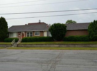 1753 Maiden Ln, Springfield, OH 45504