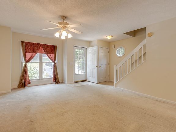 5th image of 2335 Avalon Woods Dr