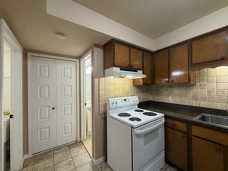 29852 City Center Dr #3 — Photo 15