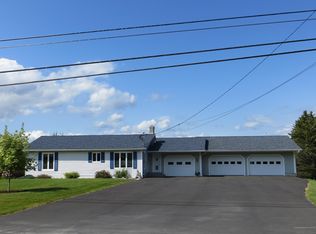 878 Main St, Madawaska, ME 04756
