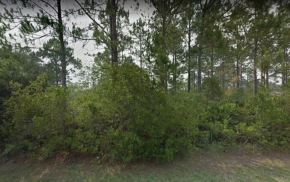 1st image of 5 Riverdale Ln