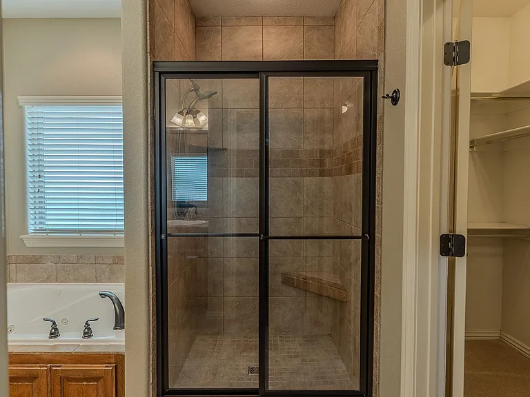 11049 Rausch Ct — Photo 20