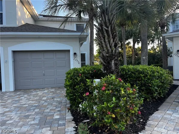 22954 Lone Oak Dr, Estero, FL 33928