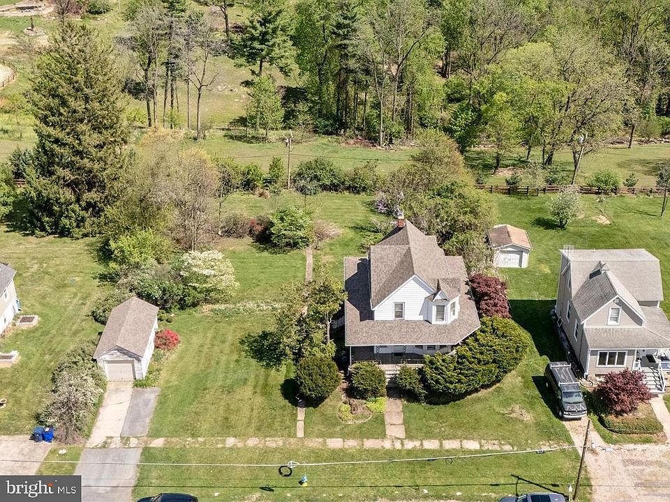 1st image of 6645 Jefferson Blvd