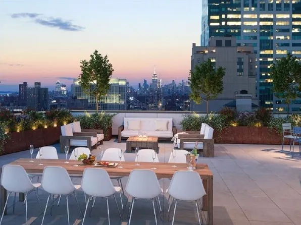 415 Red Hook Lane image 11 of 12