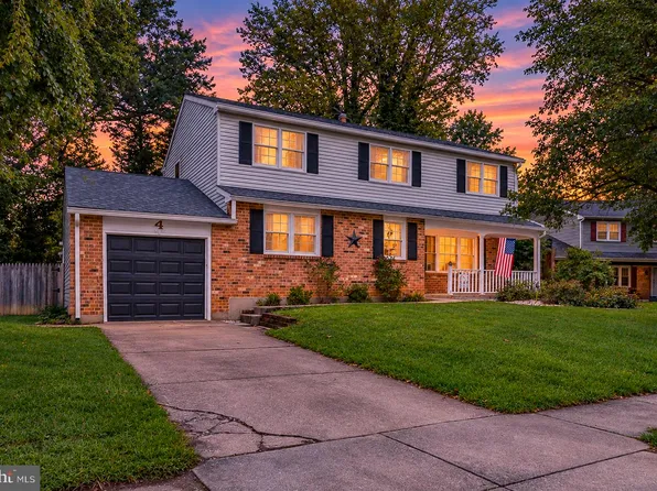 4 Timberline Dr, Newark, DE 19711