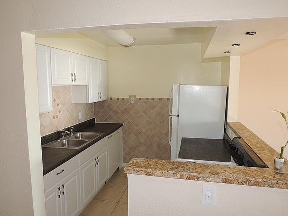 4th image of 9105 W Hillsborough Ave #I201