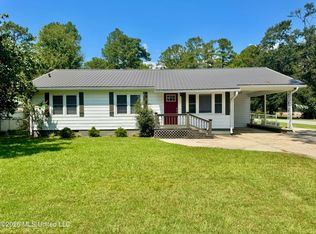 429 E Franklin St, Quitman, MS 39355