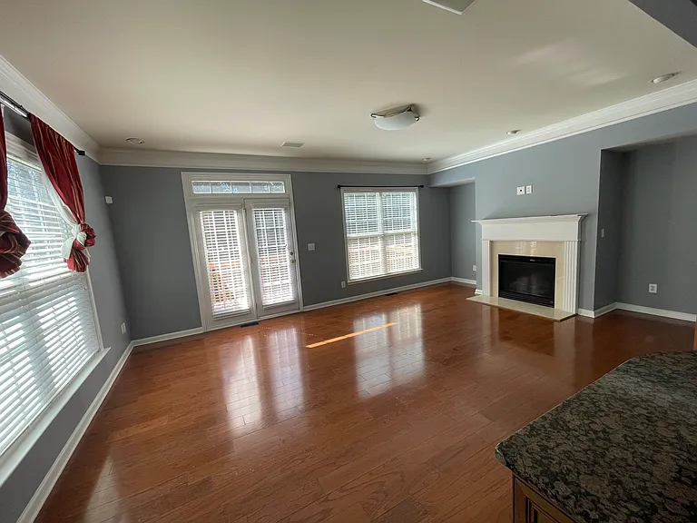 11090 Brunson Dr — Photo 6