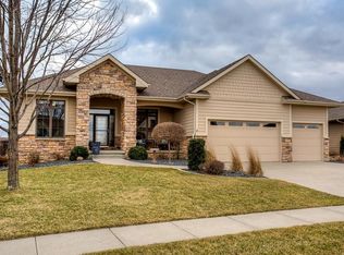 3412 159th St, Urbandale, IA 50323