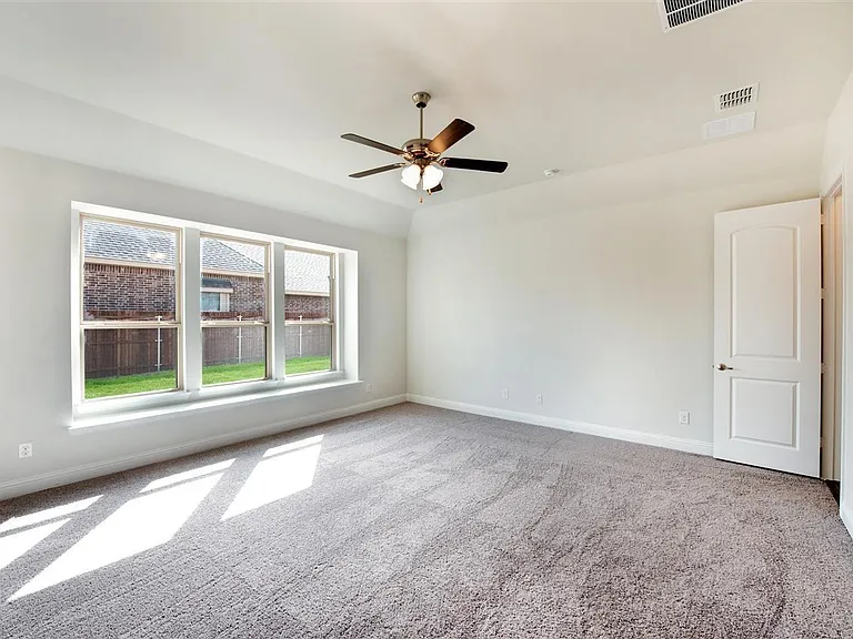 4422 Juniper Ln — Photo 21