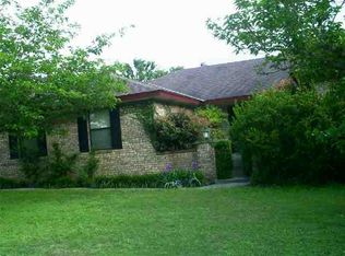 2 Oak Way, Kerrville, TX 78028