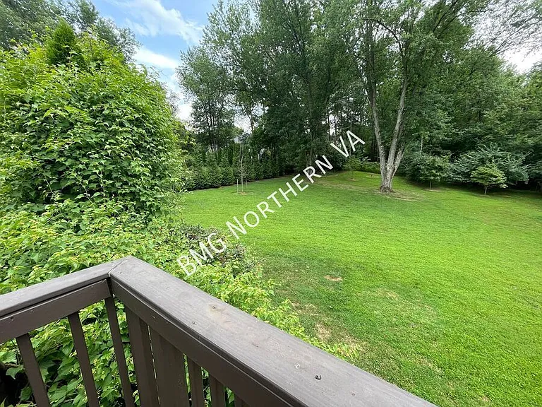 1846 Clovermeadow Dr — Photo 33
