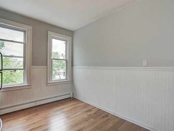 4th image of 1116 79th St #2