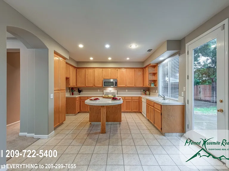 3841 Tern Ct — Photo 13