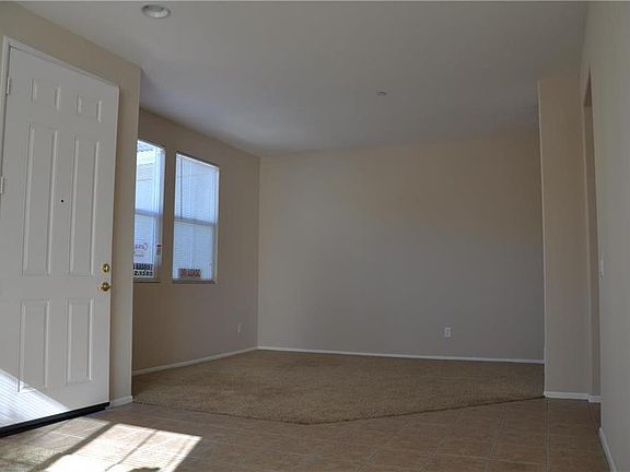 4th image of 1800 E Lakeshore Dr Unit 2005