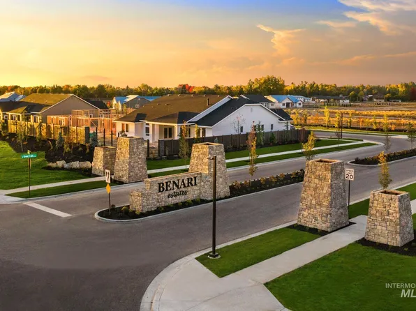 383 N Hunter Creek Ave, Eagle, ID 83616