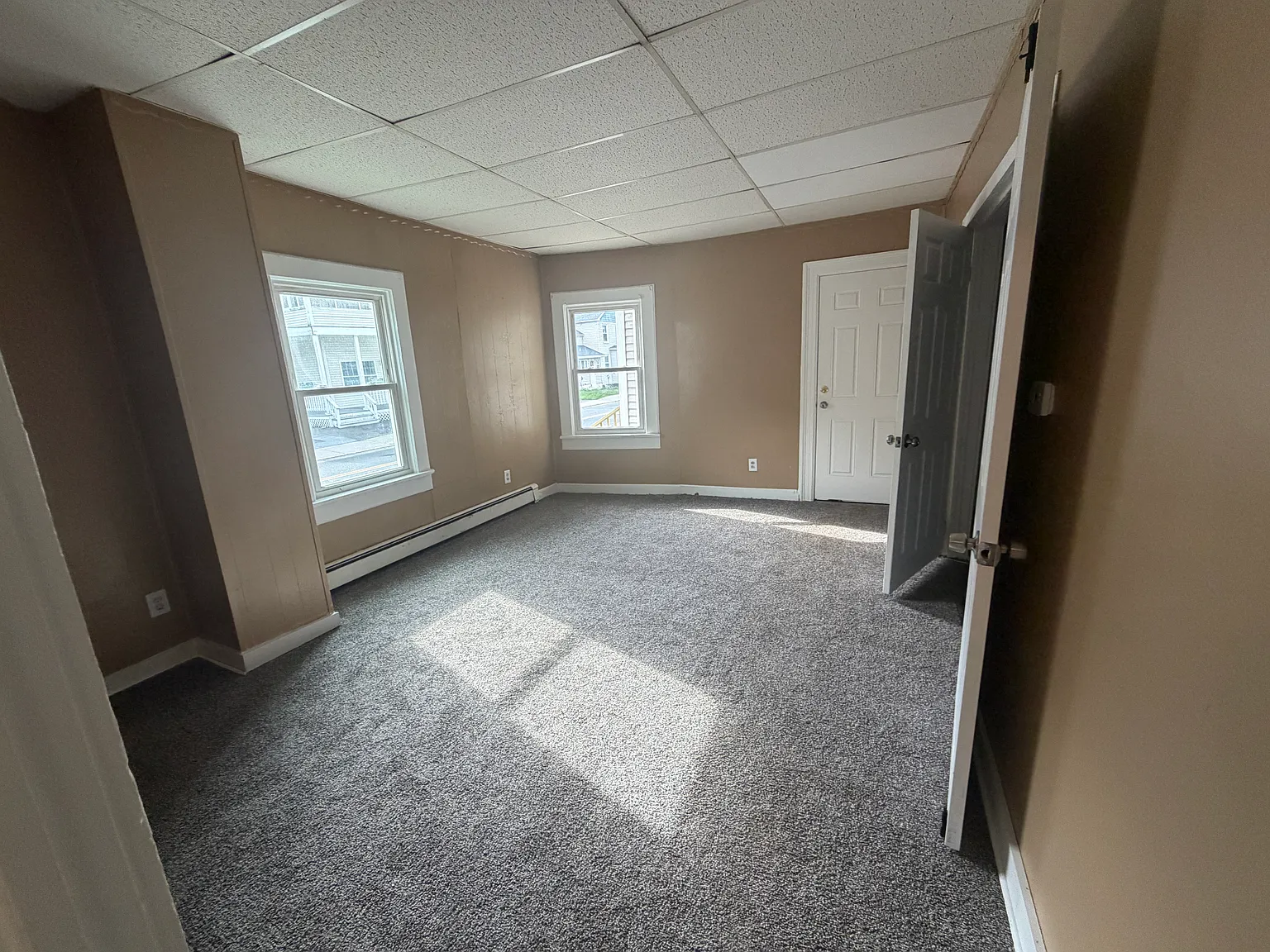 2 bed, $1,300 — Photo 2