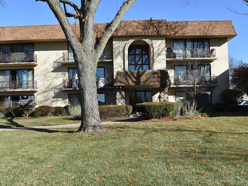 1st image of 15255 Catalina Dr
