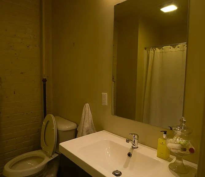 1300 Main St #102 — Photo 14