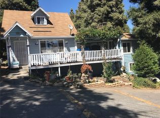 23308 S Village Ln, Crestline, CA 92325