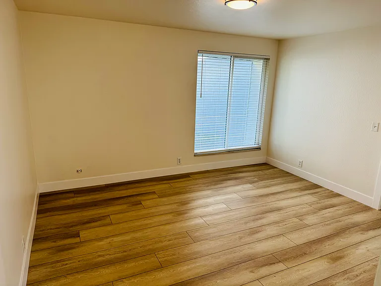 4646 S Quail Park Dr — Photo 7