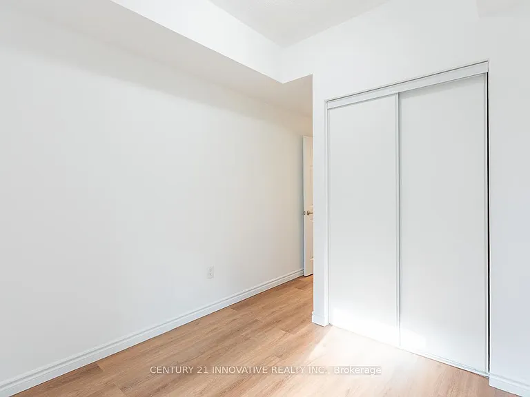 2791 Eglinton Ave E #511 — Photo 13