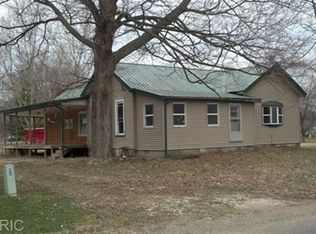 60350 Nottawa Rd, Sturgis, MI 49091