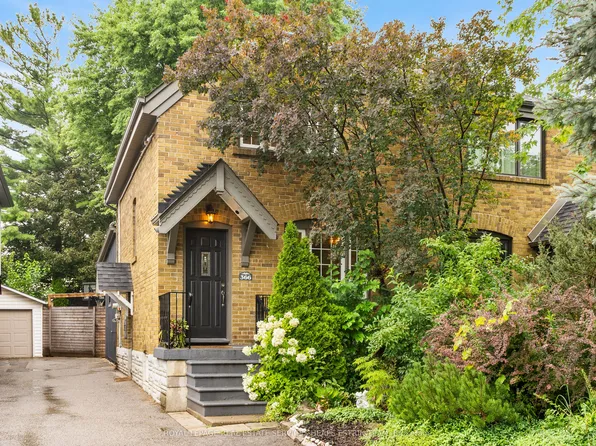 366 Laird Dr, Toronto, ON M4G 3X9