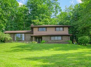 6580 Litchfield Ln, Middletown, OH 45042