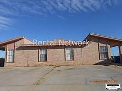 1st image of 3558 E Glen Dr