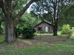 9402 Saracennia Rd, Moss Point, MS 39562