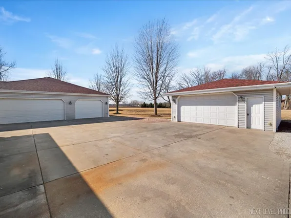 2050 E Lincoln Hwy, Dekalb, IL 60115