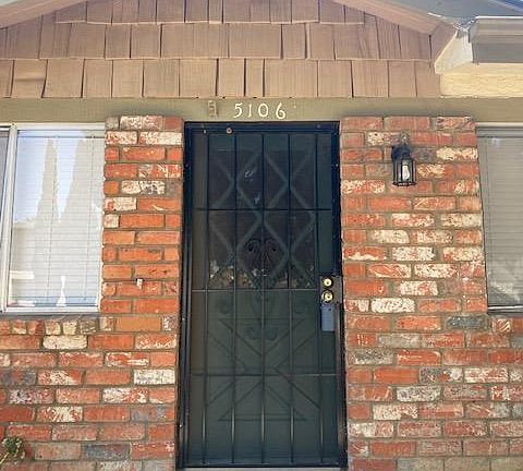 2nd image of 5106 Shenandoah St