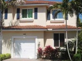 3080 N Evergreen Cir, Boynton Beach, FL 33426